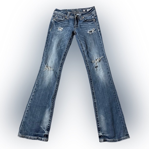 Miss Me women jeans Modelo style bootcut size 27 med Wash Distressed Blue Denim - Picture 1 of 14